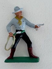 STARLUX VINTAGE FIGURINE COW BOY PISTOLET