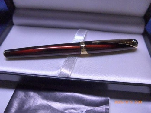 Stylo plume phantom - stylo,