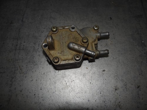 Pompe essence quad - pompe,