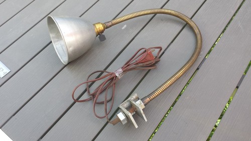 Ancienne lampe atelier - ancienne,