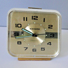 Réveil à quartz BAYARD