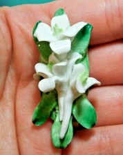 Vintage Artone OS Chine 3 Blanc Calla Lys Blanc Broche Fabriqué En Angleterre