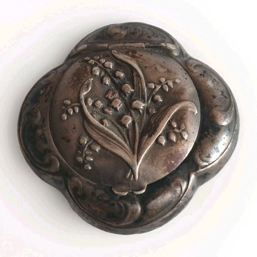 Belle boîte pilules en - boÎte, À