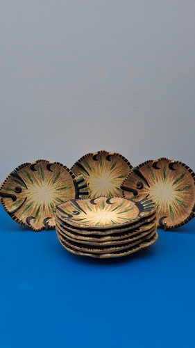 Lot assiettes forme de - en,
