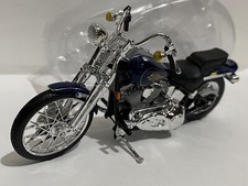 1:18 Harley Davidson FXSTS