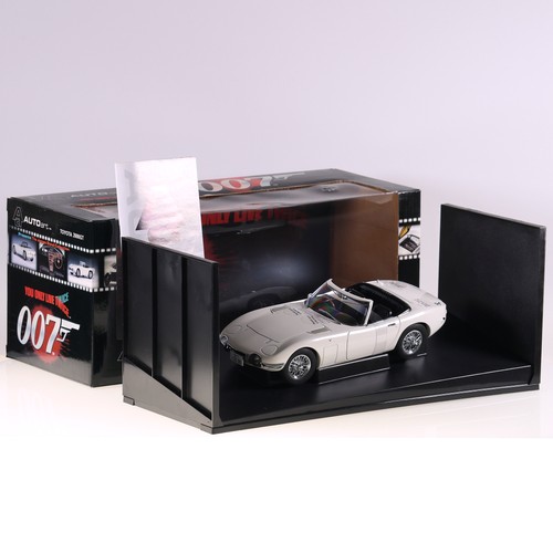 Autoart toyota 2000gt 007 - 2000gt,