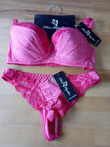 Ensemble lingerie string