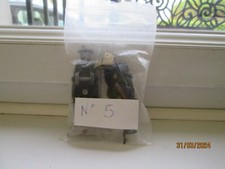 N° 5 lots de pièce détacher