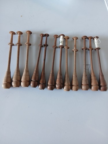 Fuseaux dentelle anciens - dentelle,
