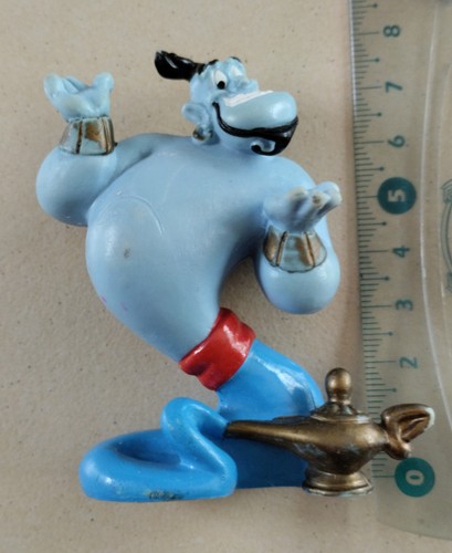 Figurine génie lampe aladdin - génie,