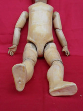 ancien corps de poupée S.F.B.J. 60 PARIS 6 pour clinique !...