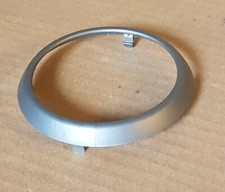 55661-0H010 enjoliveur buse d'air Citroën C1 Peugeot 107 Toyota aygo gris