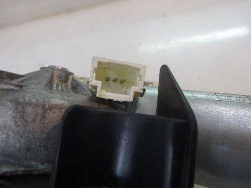 Moteur essuie glace arrière - moteur,