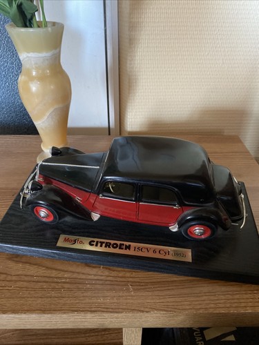 Voiture collection - voiture, 1/18
