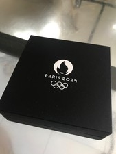 Médaille Presse Papier