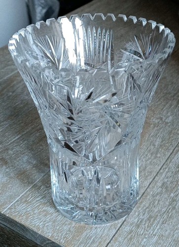 Vase cristal taillé - en,