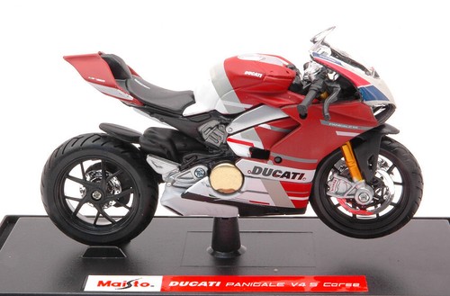 Miniature moto maisto 18 - miniature,
