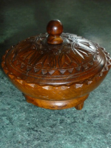 Ancienne boite ronde bijoux - ancienne,