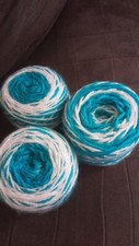 Lot de 3 petites Pelotes (Acrylique) Rose très Clair/Blanc et Turquoise (130g)