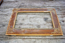 Ancien cadre en bois et platre