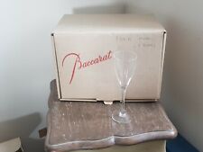 JOLIE  VERRE A VIN BLANC EN