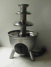 FONTAINE à CHOCOLAT avec sa