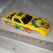 vintage SLOT CAR voiture circuit - ARTIN - carrosserie de rechange - CORVETTE