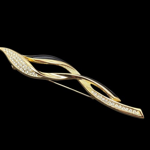 Grande broche vintage