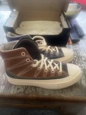 Chaussures Converse 37,5 Neuves