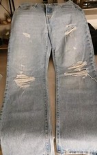 LEVI'S    501    FEMME    premium quality clothing       DECHIRE ET DELAVE. W27 