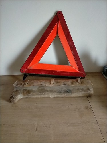 Ancien triangle signalisation - ancien,
