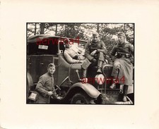 Soldats allemands avec camion