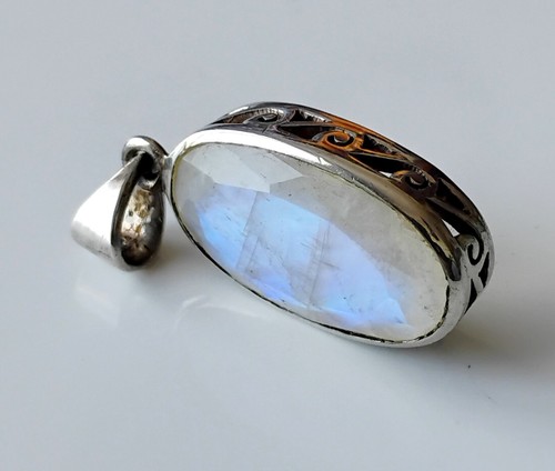 Pendentif pierre lune et - en,