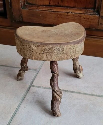 Ancien tabouret tripode - ancien,