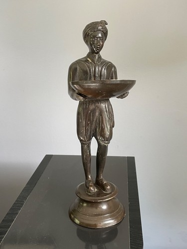 Statuette bronze porte bougie