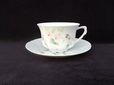 ancienne tasse soucoupe à