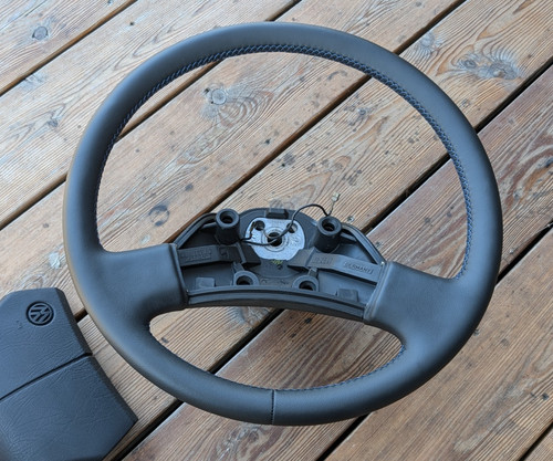 Volant cuir neuf pour t3 - neuf,