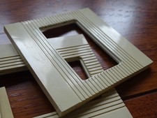 4 Plaques 1 poste ivoire Chambord  modèle Railux Legrand