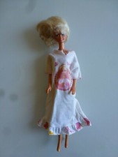 POUPEE BARBIE MATTEL 1975