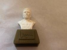 BUSTE FOOTBALLEUR NESTLE