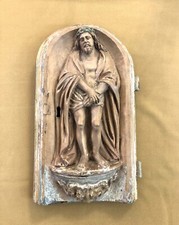 ancienne porte de tabernacle en bois sculpté figurant le Christ XVIII 18ème