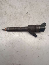 0445110230 INJECTEUR / 734880