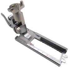 Boutonnière pied-de-biche POUR Bernina OLD STYLE 530,540,700,800,810,830,840