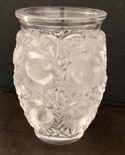 Signed Lalique Bagatelle Bird