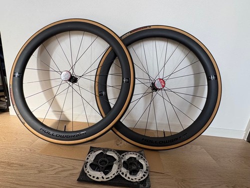 Roue carbone hollowgram 45 - carbone,
