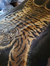 couvre lit tigre ,ou