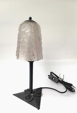 Lampe Art Déco André Neut  &  Charles Schneider en fer forgé et verre.