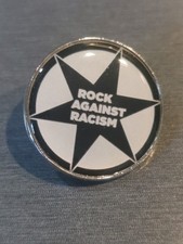 ROCK AGAINST RACISM pin Badge