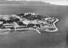 06-ANTIBES-LE FORT CARRE ET LE