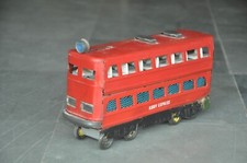 Jouet En Fer Blanc Vintage De